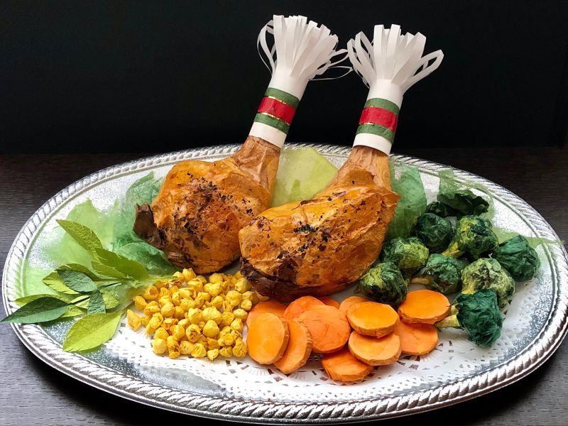 thức ăn làm từ giấy